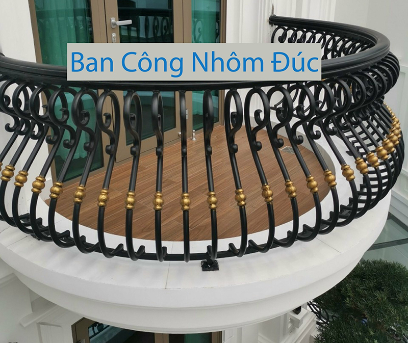 Ban công nhôm đúc không chỉ đảm bảo sự an toàn cho người sử dụng mà nó còn giúp cho không gian trở lên nổi bật hơn.